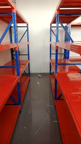 LONG SPAN SHELVING AND RACKING SYSTEM