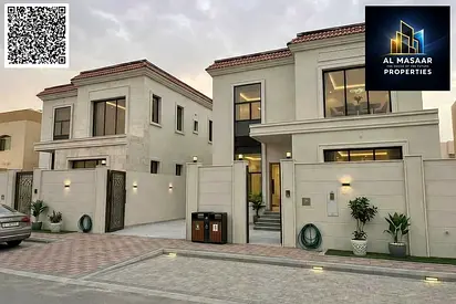 فيلا ممتازه بالمويهات قريبه من جميع الخدمات مساحه كبيره تملك حر لجميع الجنسيات