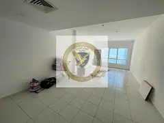 Free parking and a maid’s room, 4 bathrooms, master bedrooms, very spacious layout, open view, mod