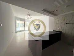 American kitchen with free AC, gym &amp; pool. Prime vibrant location near cafes, shops, pharmacies,