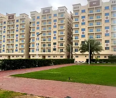 Spacious 2-bedroom apartment | 3 bathrooms | 1,562 sq ft- B21 Floor 5 of 7 (flat 501) AED 780,000