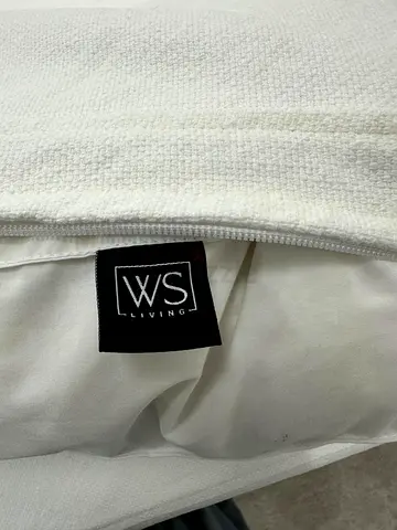 Still brand new ws living modular sofa