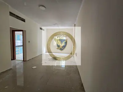 اجمل اطلالة مفتوحة لغرف وصالة ماستر في اجمل ابراج الشارقة شامل كل الخادمات مع مطبخ كبير بتشطيب حديث