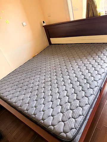 Luxury King Mattress – Soft  Comfortable – Excellent Condition