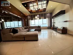 3 bedrooms and a living room for annual rent in Ajman Corniche, full sea view, spacious areas, upsca
