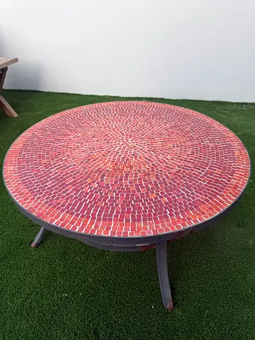 Round Mosaic Outdoor Table with Metal Frame