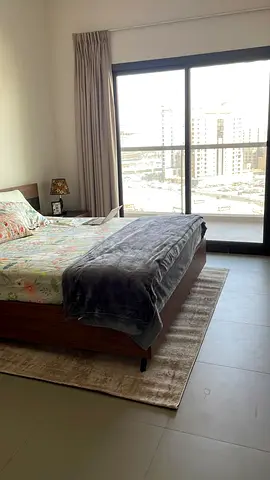 King size bed with matress and side tables (pan emirates)