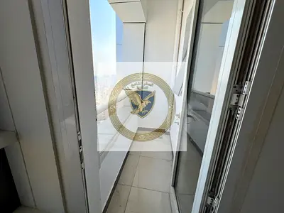 Balcony | Free parking | 1 month & gym free | Open view | Spacious | Deferred deposit | Easy access to Dubai