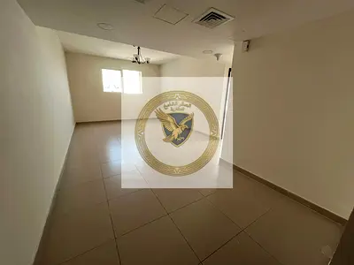 اجمل اطلالة علي المدينة بالكامل غرفة وصالة تاني ساركن مع باركن وتكييف وجيم ومسبح مجانا مع مطبخ كبير تشطيب ممتاز مع موزع بين الغرف ومساحات كبيرة
