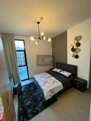 Brand New Furniture | 1-BR + 2 Bath | Free Parking & Amenities