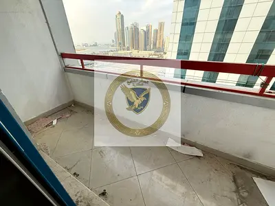 باركن  مجاني | تسهيلات في السداد + تأمين شيك | غرفتين وصالة مع بلكون و موزع | موقع حيوي على مخرج دبي مباشرة