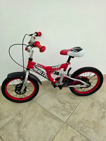 Red Rally Kids 16-inch cycle