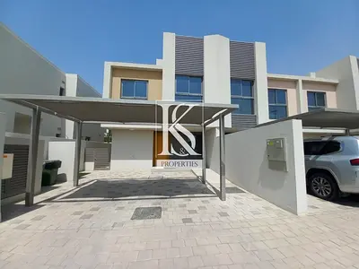 Modern | Huge Layout | Private Garden | 3BR+M