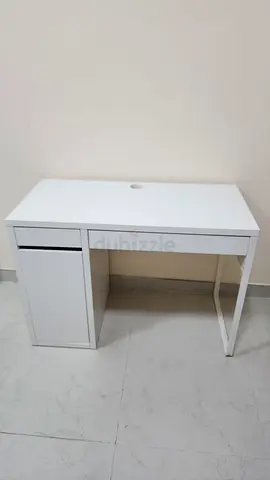 Simple White Study/Computer Desk with Drawer