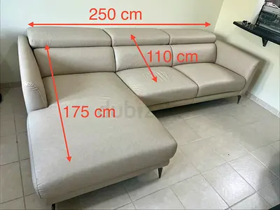 Light grey L-shaped leather sofa - 3-seater with chaise (250cm x 175cm)