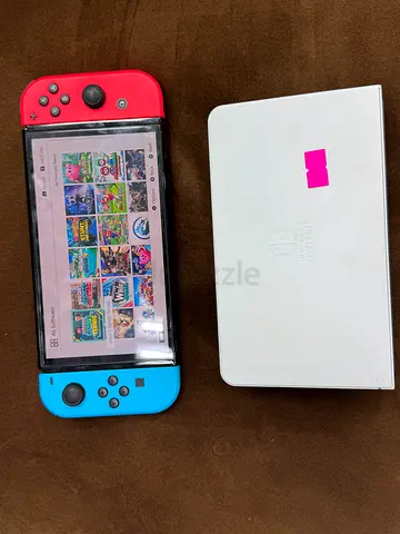 Nintendo Switch console modded 128gb  with Joy-Con (Blue/Red) - Good working condition