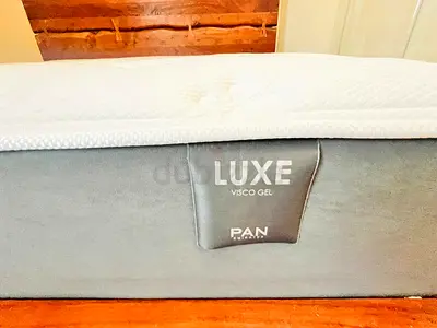 Luxe Visco Gel Mattress200*200 cm  - Good Condition