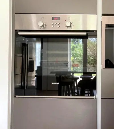 Siemens Built-in Electric Oven - Great Condition
