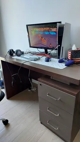 Study desk in good condition
