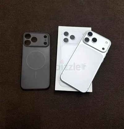 Iphone 17 pro max 256gb with phyical sim slot