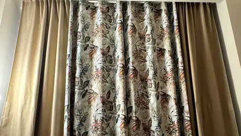 2 pairs of curtains with curtain rods