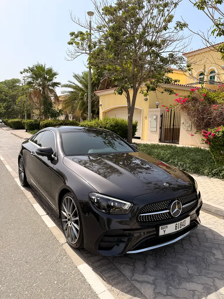 Mercedes-Benz E-Class 2021 — photo 1 of 12