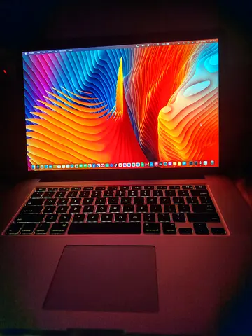 MacBook Pro 15-inch (Silver) 15 inch HD retina display. Personal using since 2 years