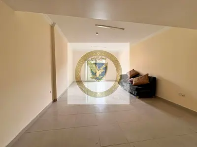 باركن مجاني | مساحات واسعه واطلاله مفتوحه مع بلكونه | خزائن بالحائط |غرفه خادمه ماستر | ايام مجانيه | صيانه مجانيه | علي6 دفعات | قريبه علي مخرج دبي.