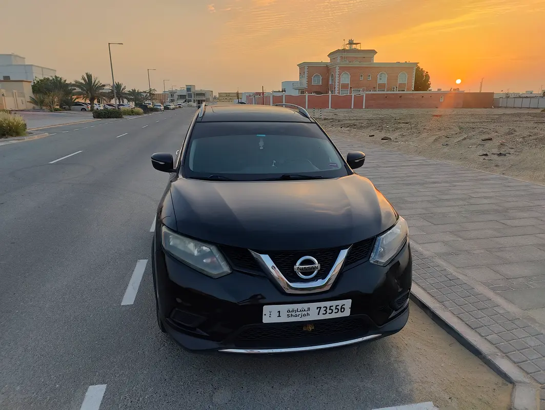Nissan Rogue 2015 — photo 1 of 15