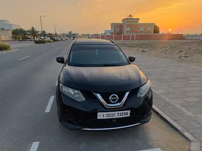 Nissan Rogue Full Option – clean  good condition