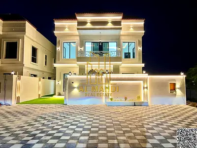 Price includes registration and ownership fees, . Modern design and excellent finishes. Prime location.