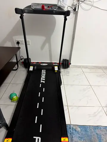 Folding Treadmill for Home Cardio Workouts - Good Condition very light use
