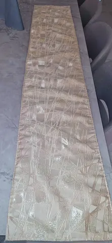 Light Beige Long Runner Rug — Modern Abstract Pattern