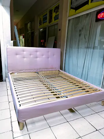 King size bed is ready for sell