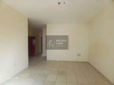 Spacious and Luxurious 2BHK Available in just 35k || Family Building