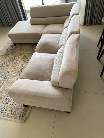 HOME BOX - Light Grey L-shaped Fabric Sofa — Comfortable 4-Seater