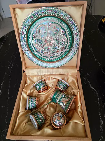 Hand made Decorative Enamel Tea/Coffee Set - 4 Cups Original Sarajevo Quality in Wooden Box
