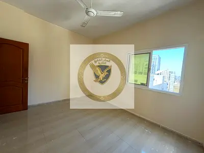 تامين شيك مساحة واسعة تشطيب ممتاز غرفة وصالة مع بلكونة في القاسمية