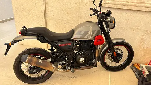Royal Enfield Himalayan Scram 411 2023