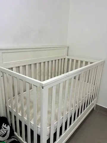 White Wooden Baby Crib - Good Condition