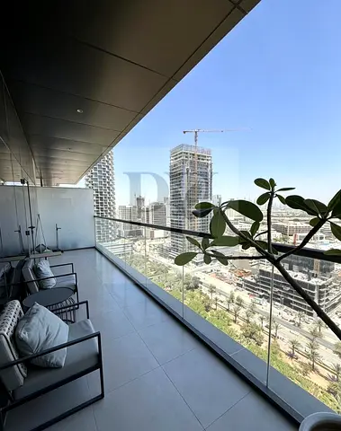 Fully Furnished 1 bedroom With Park View