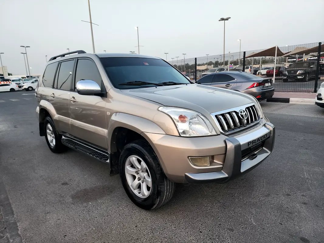 Toyota Prado 2005 — photo 1 of 18