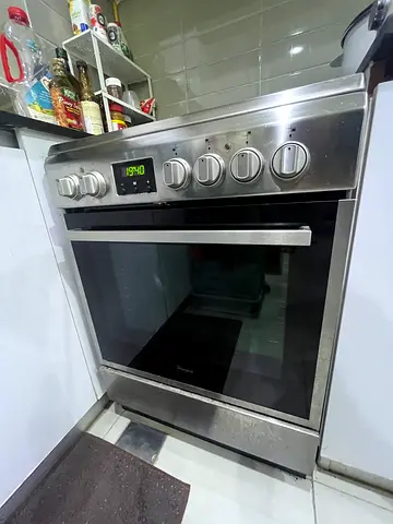 Whirlpool Stainless Steel Built-in Electric ceramic cooker oven  with hob controls