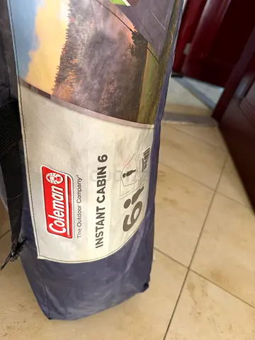 Coleman Instant Cabin 6 Fast Pitch Tent – Excellent Condition