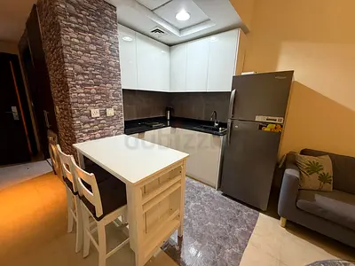 Unbelievable ! Direct from owner zero commission distress deal vacant fully furnished only 455k!