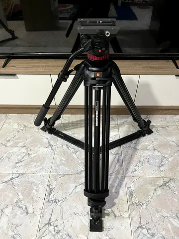 Manfrotto 546GB Heavy duty tripod