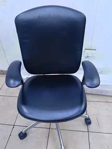 For selling Contessa chair.original leather chair.