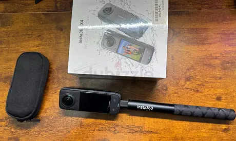 Insta 360 X4