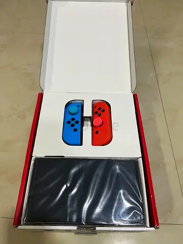 Nintendo Switch Oled (Excellent)