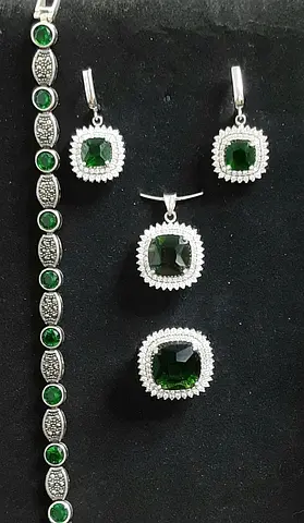 Italian 925 Silver set 5pcs. New.